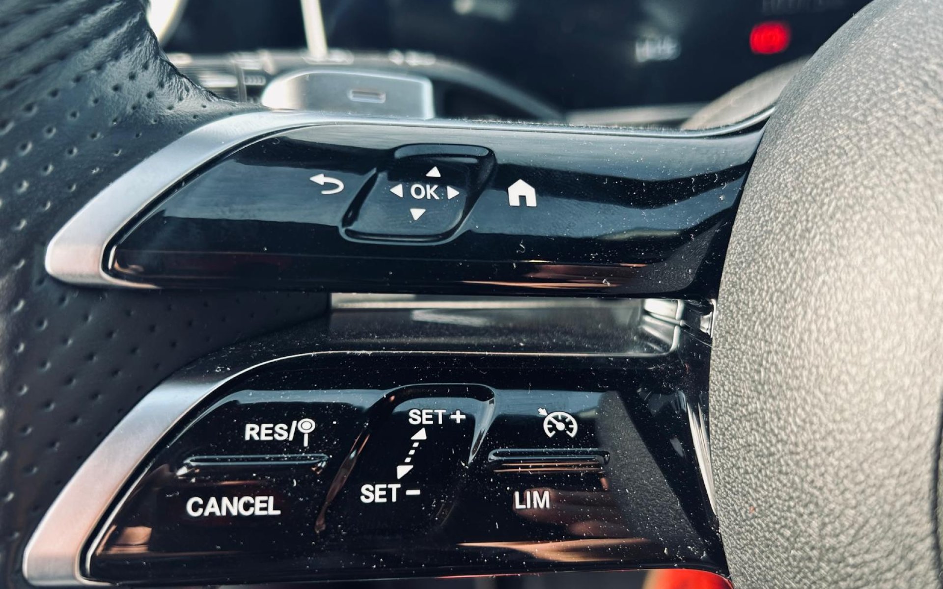 Mercedes - Benz C300e