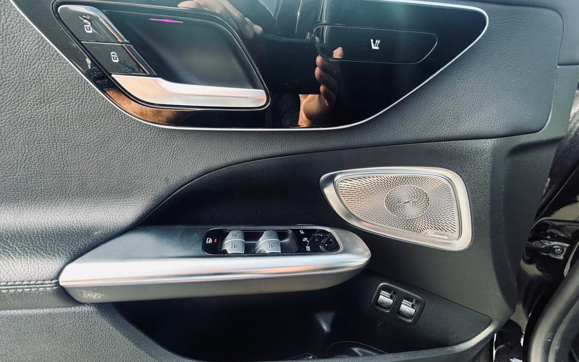Mercedes - Benz C300e