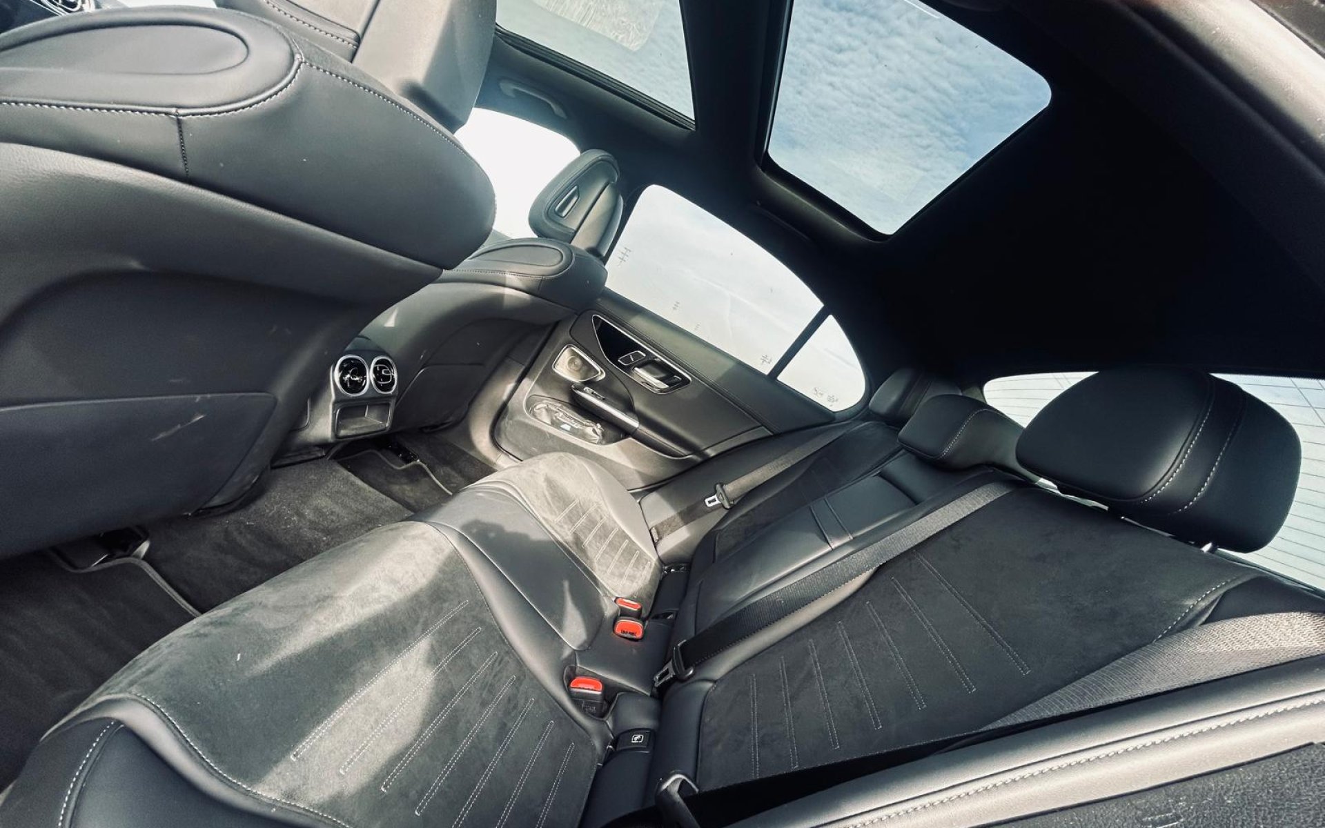 Mercedes - Benz C300e